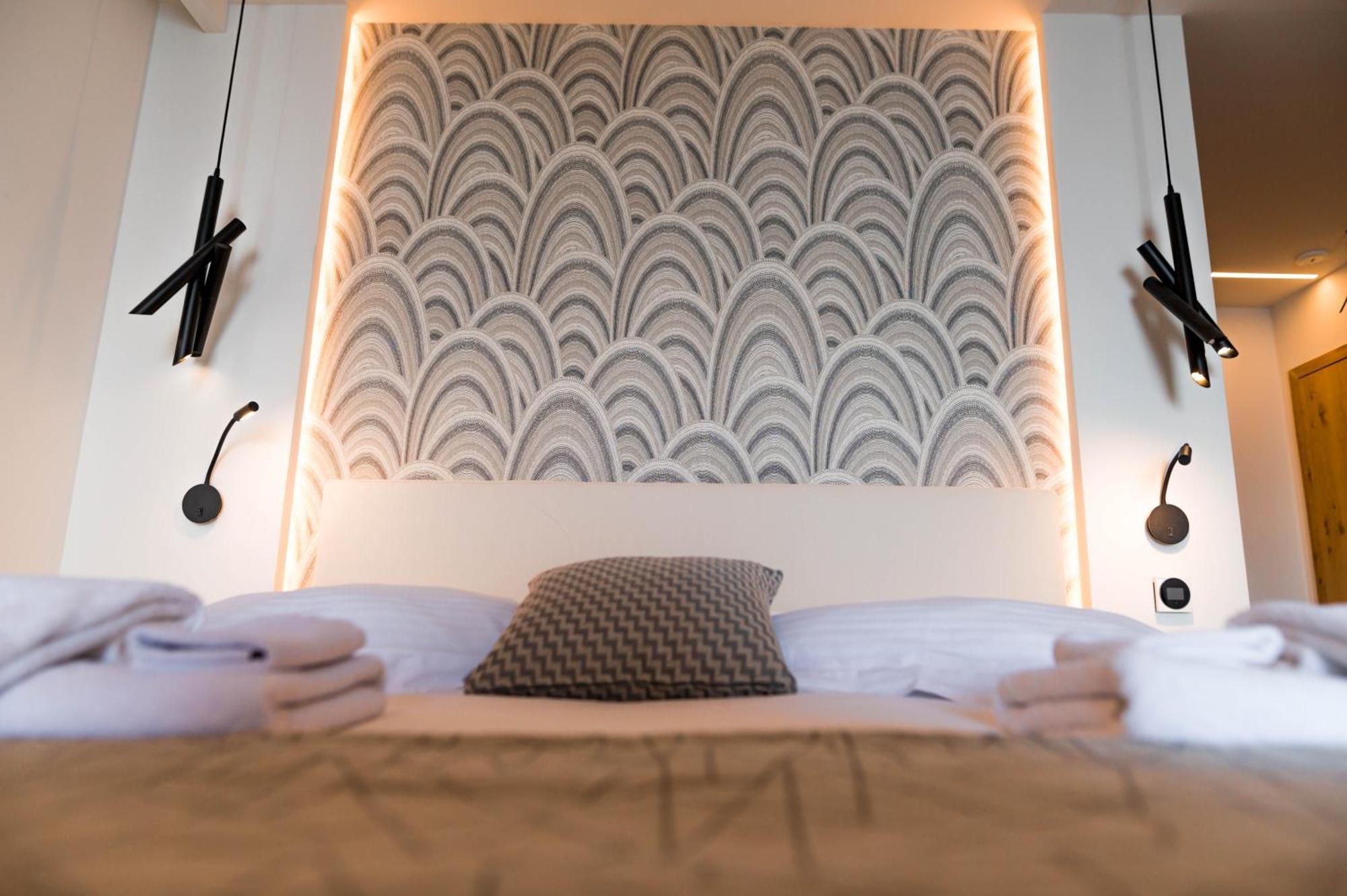 Alissachni Seaside Hotel แดร์เวนี ภายนอก รูปภาพ